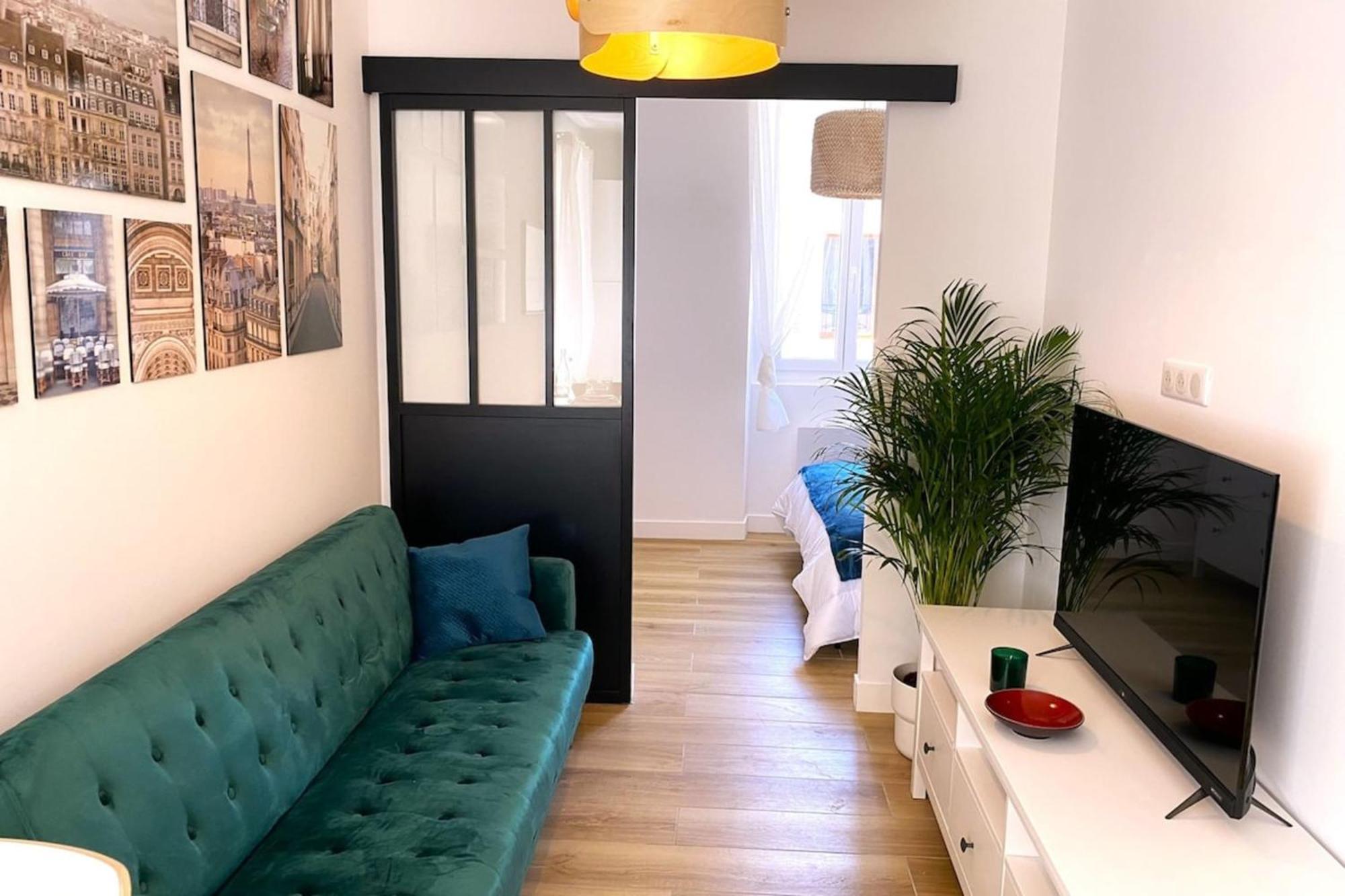 06An - Beautiful Apartment In The Heart Of Old Antibes Exteriér fotografie